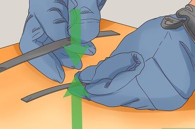 How to Use a Uline Strapping Tool