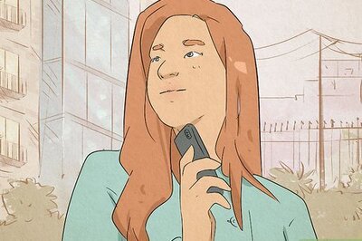 How to Double Text Without Looking Desperate