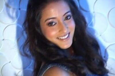 Raima Sen finds linkup with Yuvraj Singh funny