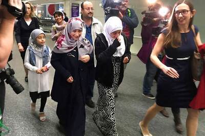 Yemeni girl Stranded in Africa Reunites With Family
