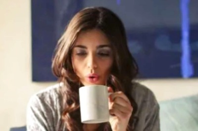 How Indians Are Spending Time Online: 10 Hours A Week Added And A Preference For Phones