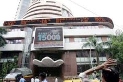 Sensex picks up | Bernanke recues US mkts