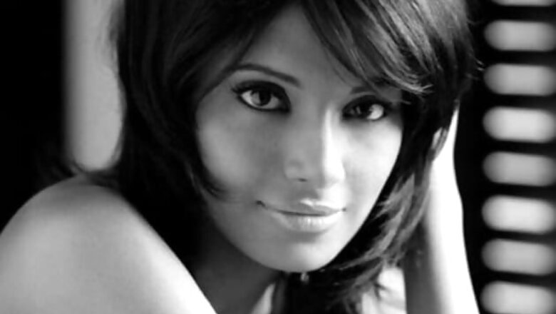 I am scared of kissing on screen: Bipasha