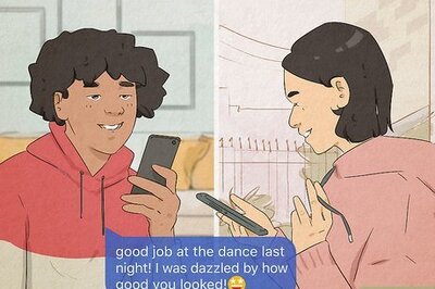 Should Guys Use Emojis When Texting Girls? Top Dos & Don'ts