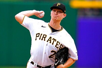 Votto Hits 36th Homer, Reds Top Pirates 6-3 In Season Finale