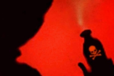 'He Was Blackmailing Me': UP Woman Throws Acid On Ex-Lover, Police Takes Her Into Custody