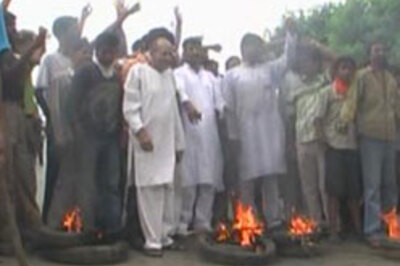 BJP accuses Azad of abetting Amarnath imbroglio