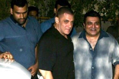 Salman Khan Debuts New Look, SHAVES Off His Hair; Fans Think It's For Tere Naam 2