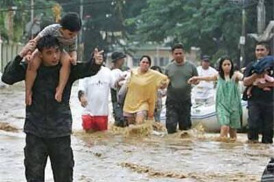 Philippines storm death toll nears 100