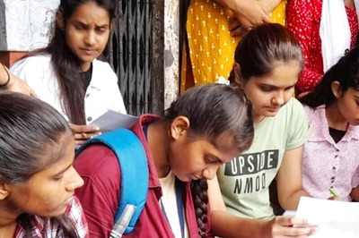 Congressman-turned-BJP Leader Bam's College in Indore Faces Rs 5 Lakh Fine for Paper Leak