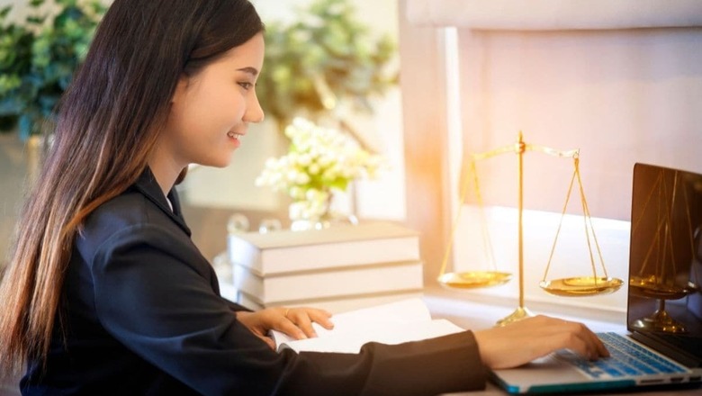 International Universities Collaborate to Offer Online LLM Degree, Admissions Open