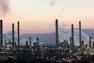 Iraq threatens to bar RIL from seeking oil properties