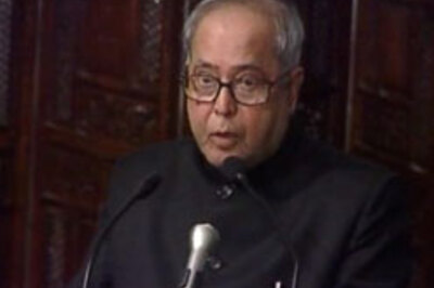 I am not in Presidential race: Pranab