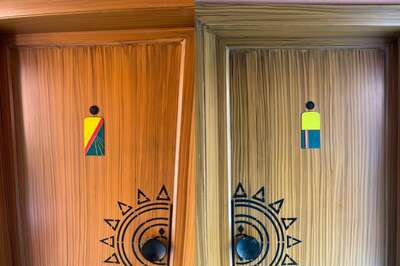 Restaurant’s Saree And Mundu Symbols For Washrooms Prompt Epic Responses