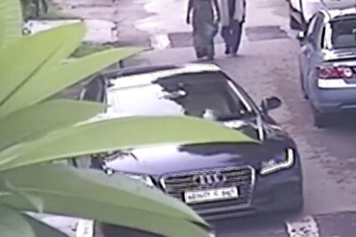 Thieves in Stolen Audi, Drive Away a BMW from Noida