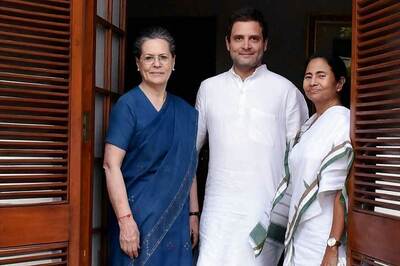 Congress Reaches Out to Mamata to Stitch Together Consensus for RS Deputy Chairman Post