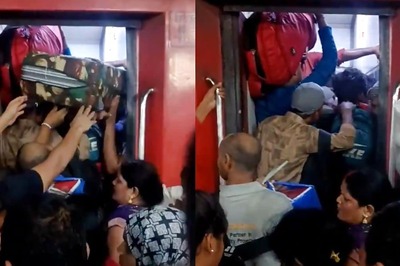 ‘Boarding Trains Should Be A National Sport’: Videos Of Overcrowded Reserved Coaches Go Viral