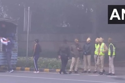 Israel Embassy Blast: Delhi Police Scans CCTVs Near Kartavya Path to Track Suspect's Route