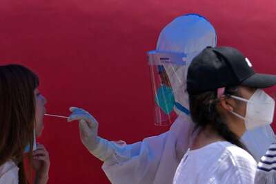 Covid Cases, Hospitalizations Rise In US, Oman Drops Covid-19 Restrictions | Global Pandemic Updates