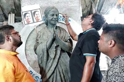 Theme Mamata: Kolkata Durga Pandal Readies to Showcase Bengal CM’s Most Popular Schemes​