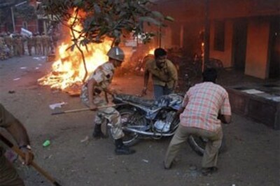 Tamil Nadu Opposition evicted from Assembly