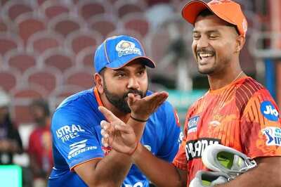 IPL 2024: Rohit Sharma Recreates Harshit Rana's Flying Kiss to Mayank Agarwal in Practice as MI Gear up to Face SRH