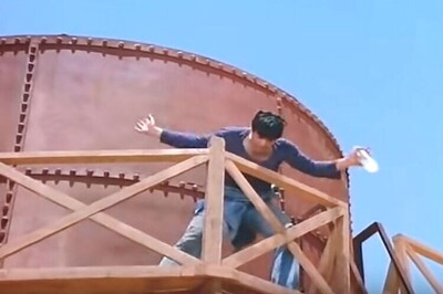 Marathwada villagers protest 'Sholay' style to get water