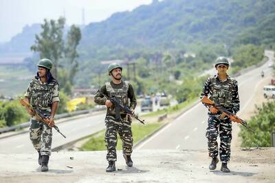J&K Police Say Situation in Valley Peaceful Ahead of Eid, Magistrates Deployed to Assist People