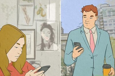 Should You Use Hinge or Bumble?