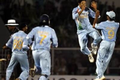 The Super Ds: Dhoni, Deepika and the Devils