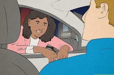 How to Tell if He Wants to Date You Exclusively