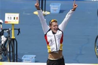Germany's Frodeno upsets fancied rivals, wins triathlon