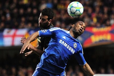 Chelsea eye final after first-leg win over Barca