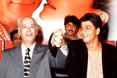 Snapshot: Karan Johar shares picture of his father with Shah Rukh Khan