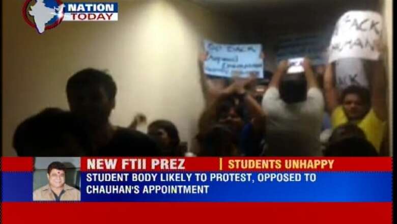 FTII students up in arms over BJP member Gajendra Chouhan's appointment