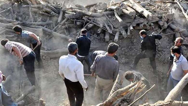 Iran government criticised over earthquake response