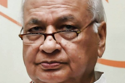 ‘Muslim Girls Won’t be Restricted Anymore’: Kerala Guv Arif Mohammad Khan Hails Hijab Verdict