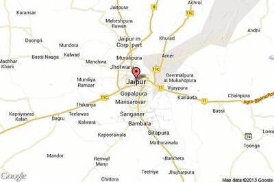 Bajrang Dal activists burn Pakistani flags in protest of the Gurdaspur terrorist attack