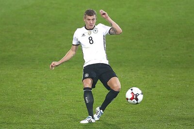 Midfielder Toni Kroos Extends Real Madrid Deal