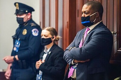 New Riot Video Shows Officer Goodman Point Romney To Safety