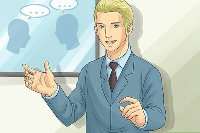 How to Create Interactive Presentations to Impress Students