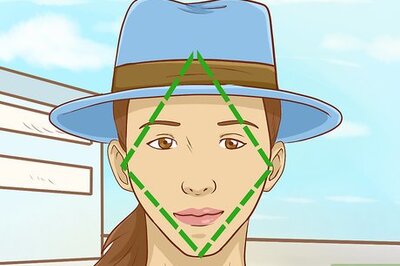 How to Wear a Wide Brim Hat