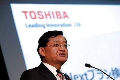 Support for Toshiba CEO tumbles in shareholder vote
