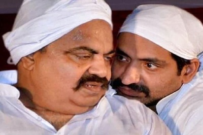 'Mitti Mein Mila Denge': Fear Grips Atique Ahmed & Family as Cops Hunt for Son Asad, Prepare Bulldozers