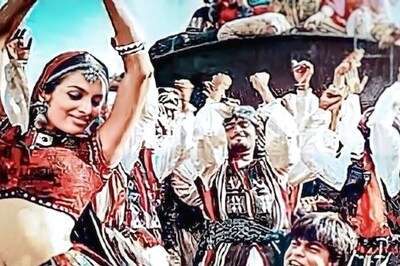 Train Used In Shah Rukh Khan's Iconic Chaiyya Chaiyya Song Completes 115 Years of Service