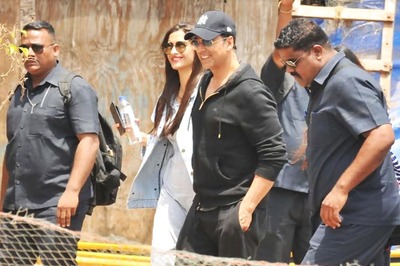 Sonam Kapoor, Akshay Kumar Celebrate Their National Award Win, See Pics