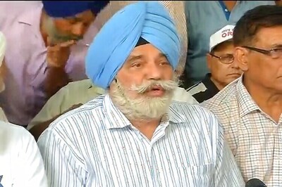 Defence veterans satisfied with Manohar Parrikar's clarification on VRS, but will continue with protests for OROP