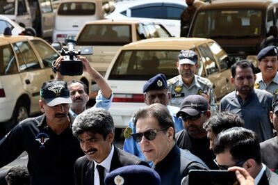 Imran Khan's Party Loses 'Bat' Electoral Symbol after Court Verdict Dubbed a Death Sentence to 'Fair' Polls