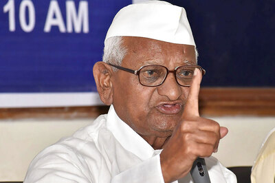 Kejriwal Effect: Anna Hazare Makes Volunteers Sign Affidavits Against Joining Politics