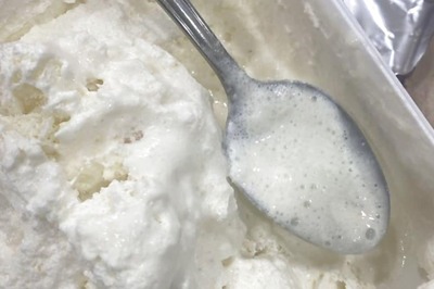 'Gross Stuff': Bengaluru Doctor Finds Oily Liquid in Amul Ice Cream Ordered From Zepto, Shares Pic